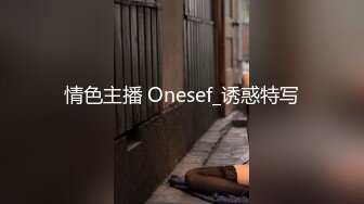 快活就完了约性感漂亮小姐姐，扒掉衣服舌吻扣穴，拿出跳蛋震逼口交，抬起腿侧入抽插猛操