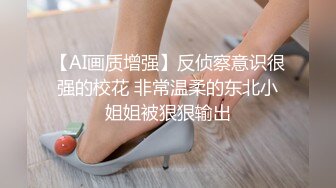 TWTP 游乐场女厕全景偷拍几个撅着屁股嘘嘘的高颜值美女3 (4)