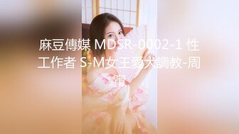 小超哥桑拿会所800元找了位口活很有特色很棒的美女技师服务,身材性感颜值高,把男的伺候的直喊：爽,爽,爽.国语!