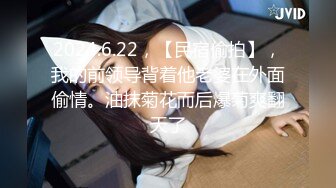 清纯漂亮女大学生