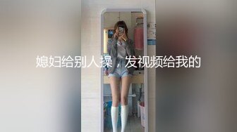 后入内射肥臀老婆。