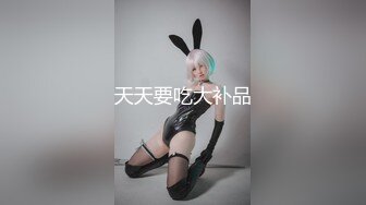 乱伦！【姐姐的骚B】亲兄妹打开门背着嫂子口交操逼