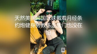 高颜值大奶美眉吃鸡啪啪 好多水啊 啊啊要掉了 被小哥哥从沙发操到床上 呻吟嗲声嗲气 老是担心套套滑落