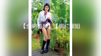 梦想女友被调教成这样，ktv里众目睽睽下替野男人口爆