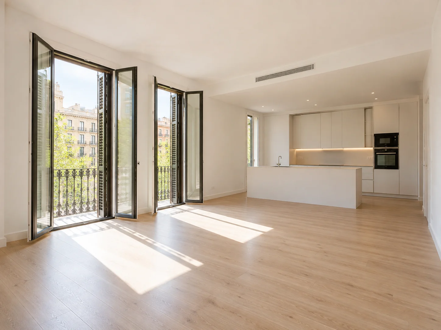 Piso reformado y vacío listo para alquilar o vender en Barcelona